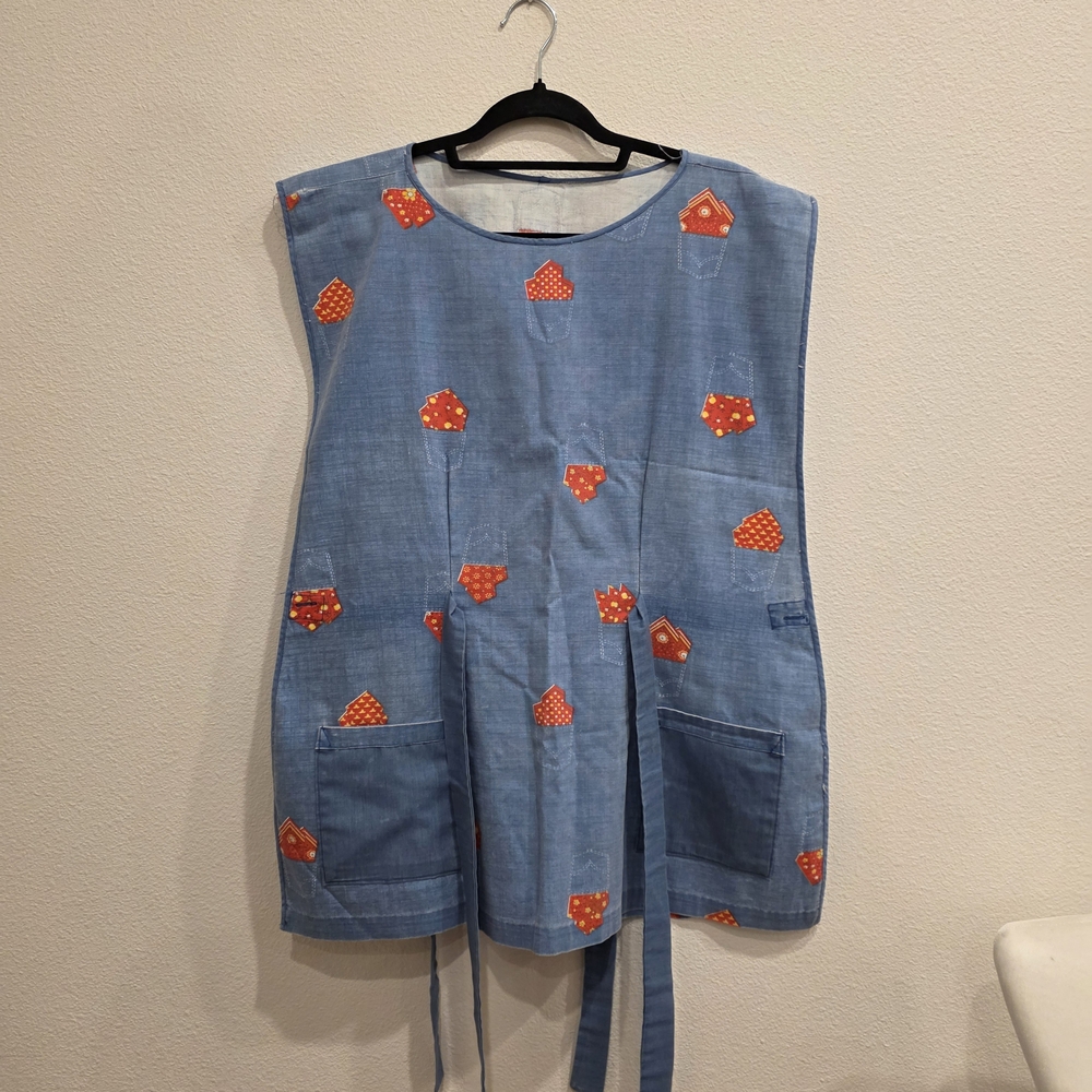 Vintage Style Blue Apron with Pockets | Cottagecore | Farmhouse